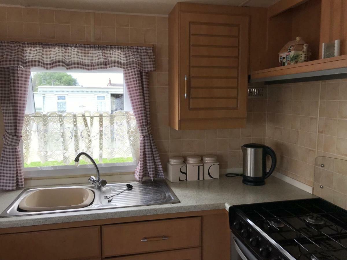 Вилла 8 Berth Sunnymede Инголдмелс Экстерьер фото