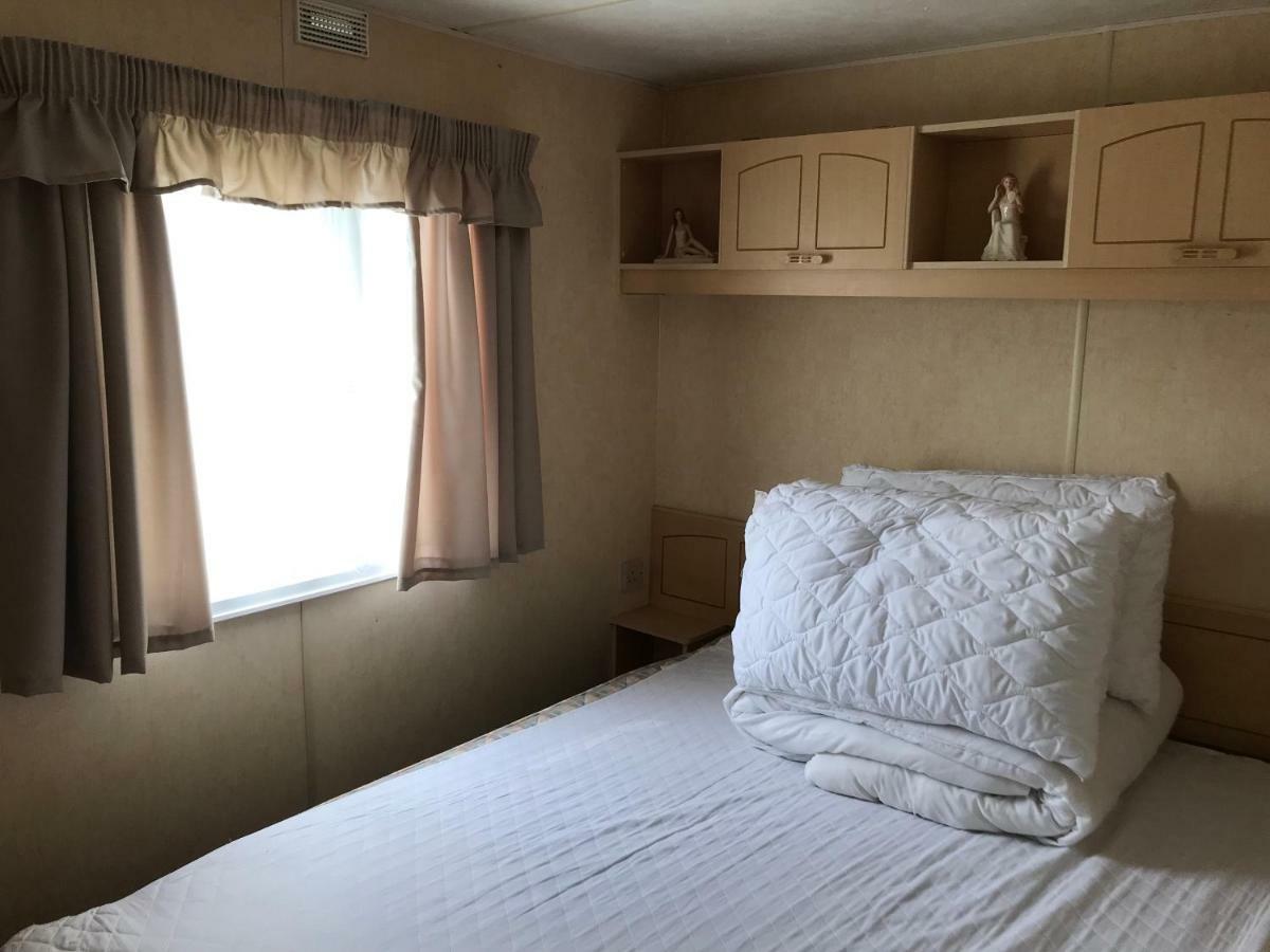 Вилла 8 Berth Sunnymede Инголдмелс Экстерьер фото